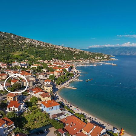 Studio Apartments Cavrak With Terrace Baška Eksteriør billede